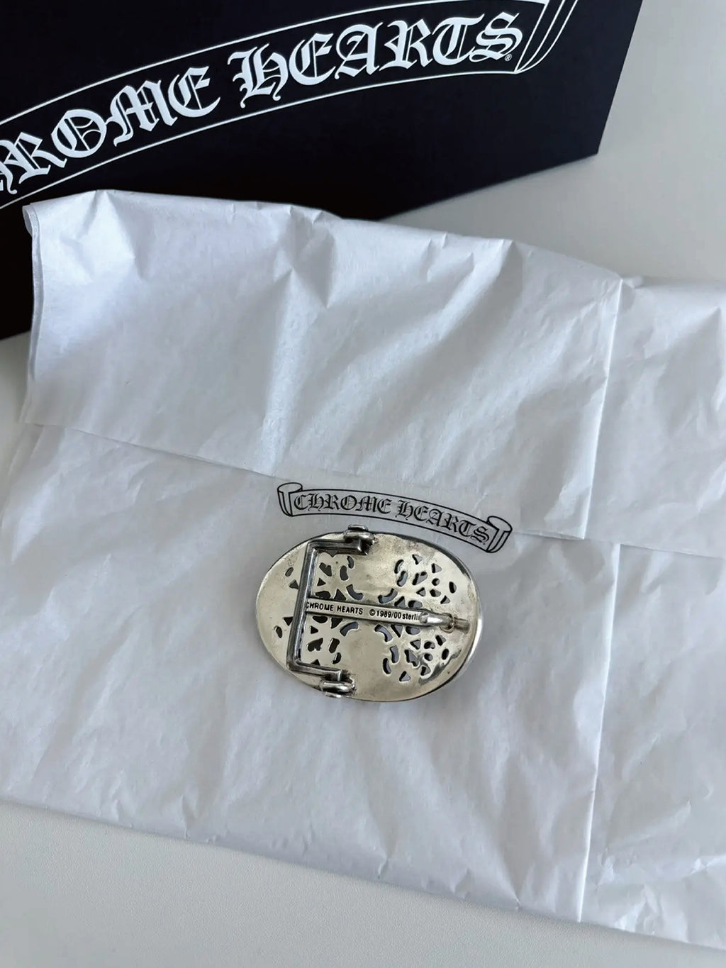 Oval Cross Belt Buckle